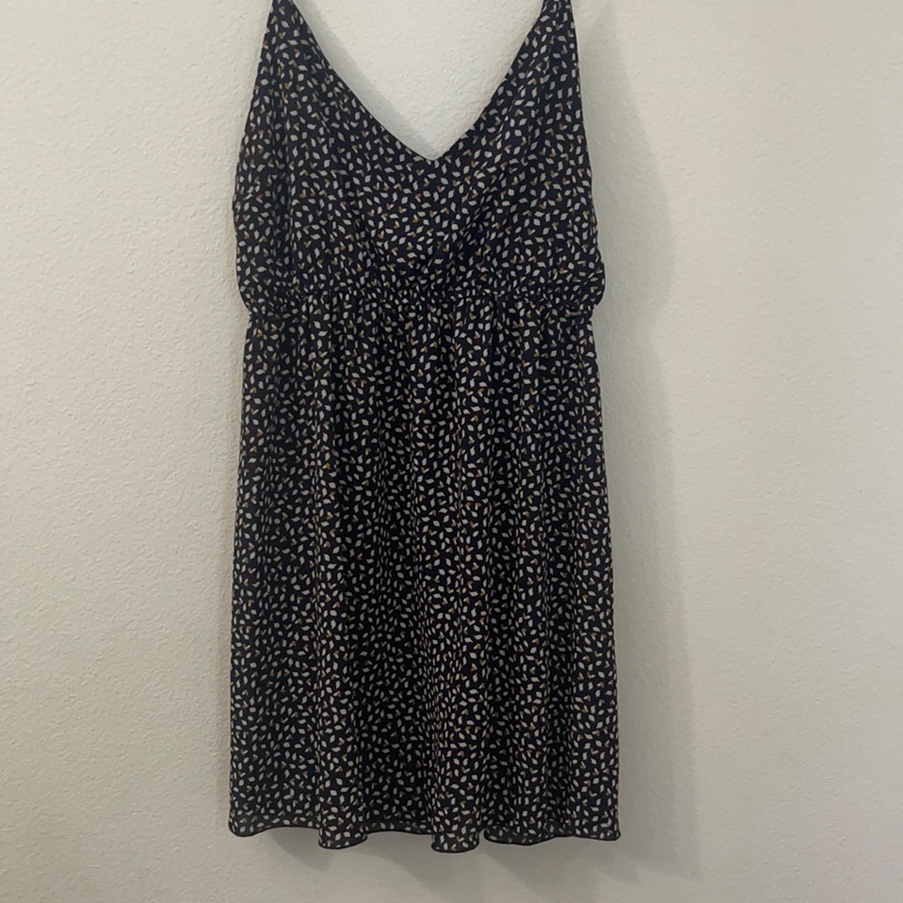 Size M silky mini dress